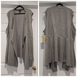 Multiples NWT Plus Size 3X Gray Suede Embroidered Vest U9